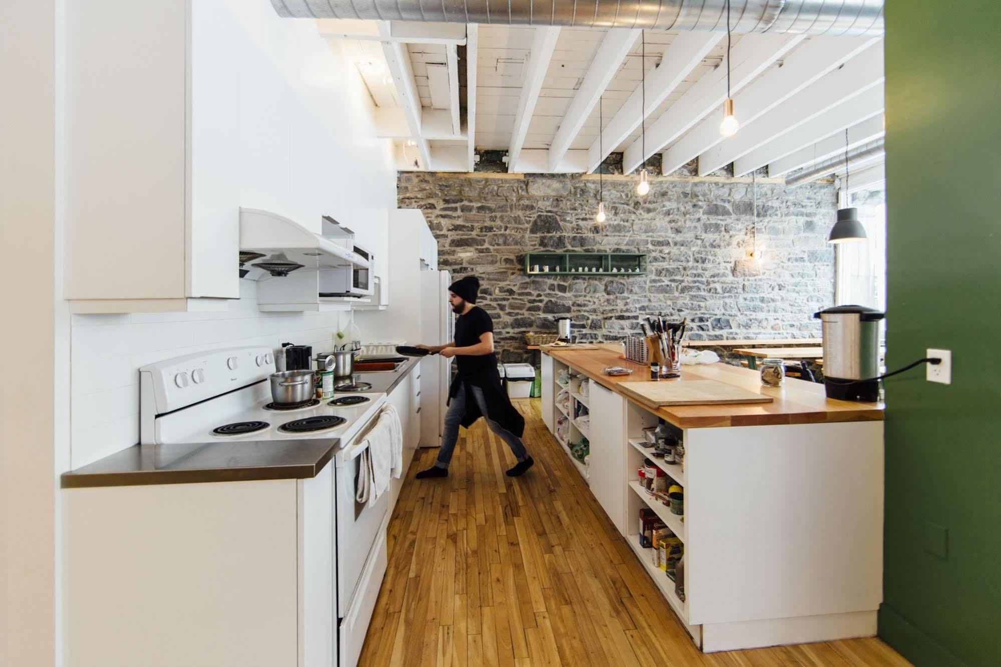 Alt Hostel Montréal Buitenkant foto